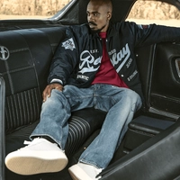 Relay Jeans