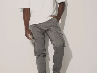 Cargo pants from R899