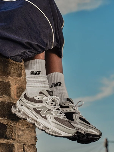 New Balance Abzorb 2000