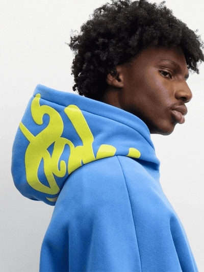 R100 off sweats