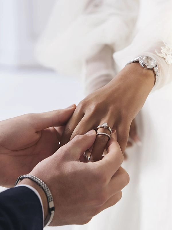 Sterns diamond rings