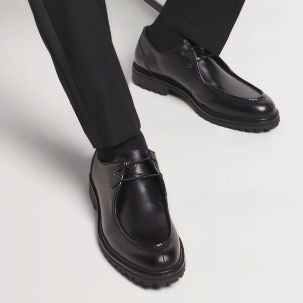 Formal shoes