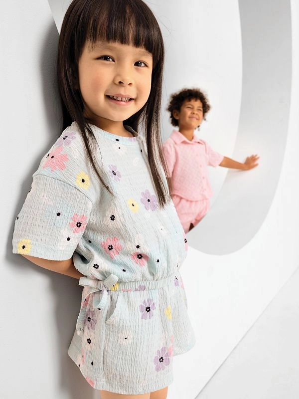 Girls new in