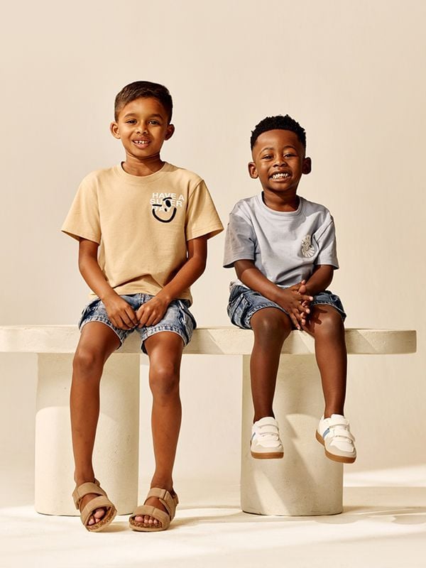 Boys new in