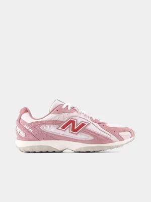 New Balance Women's 204 Pink Sneaker