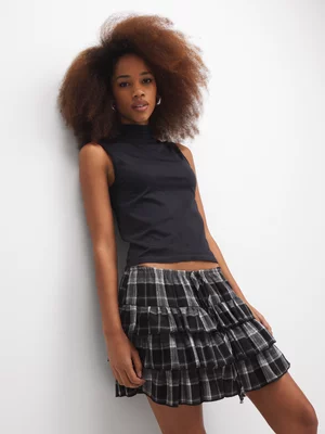 The FIX Women's Black Snatched Seamless Top 