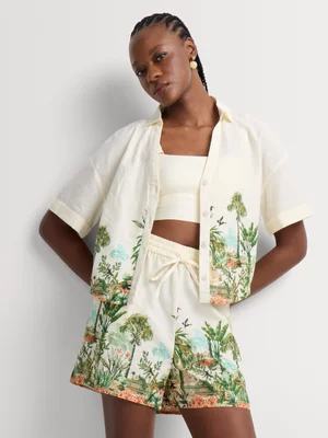 Tropical Border Print Shorts 