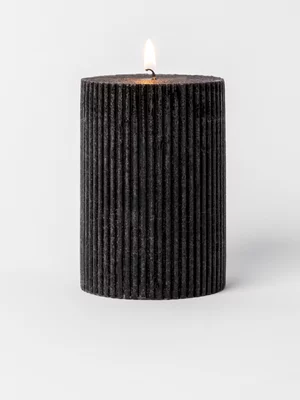 Ribbed Cylindrical Candle Black 7X10cm