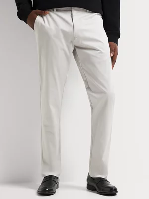 Markham Men's Smart Slim Light Grey Chino