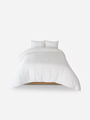 Volpes Vita White Duvet Cover Set