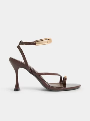 The FIX Women's Brown With Gold Ankle Trim Toe Post Heel Sandal