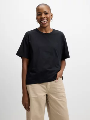 Jet Women's Black Boxy Basic Tee