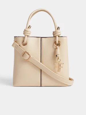 FF Charm Edge Stain Bucket Bag