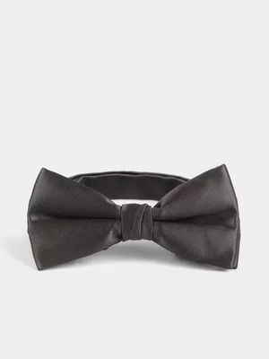 Markham Men's Oversized Black Bow Tie