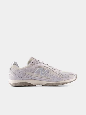 New Balance Women's 204L Grey Sneaker