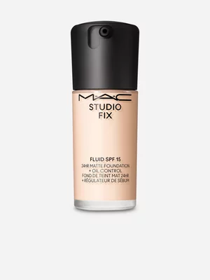 MAC Studio Fluid SPF 15 Foundation