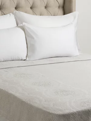 Grace Daphne Bedspread Pale Grey 200x230
