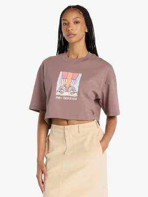 New Balance Women's Athletics Gradient Shoes Brown T-Shirt