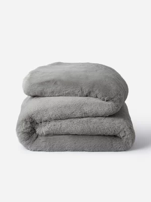 Super Plush Faux Fur Throw 150x200cm