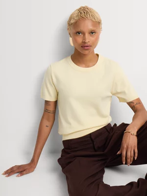 Fine Gauge Crew Neck Knit