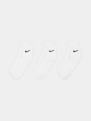 Nike Unisex 3-Pack Everyday Lightweight Ankle White Socks
