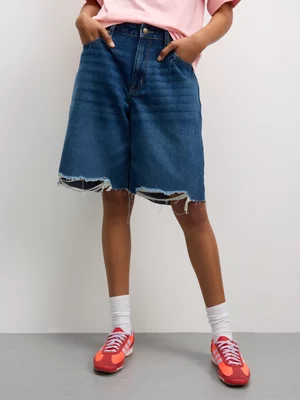 Redbat Women's Bermuda Raw Hem Medium Blue Shorts 