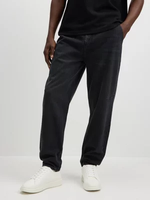 Exact Men's Charcoal Relaxed Tapered Jeans