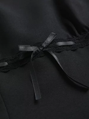 The FIX Women's Black Pleated Mini Dress With Ribbon 