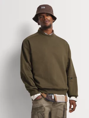 Markham Men's Cutline Detail Fatigue Sweatshirt