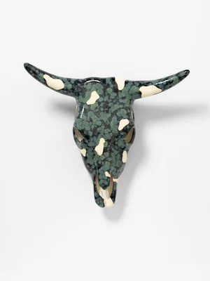 Rialheim Large Cow Skull Obsidion