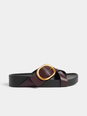 Crossover Strap Oversized Buckle Flatform Slides