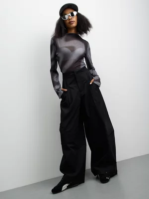 Redbat Women's Jacquard Mock Neck Black Top 