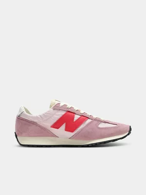 New Balance Women's 471 Pink/Red Sneaker