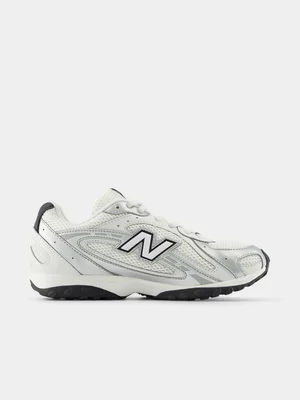 New Balance Junior 204L Silver/Black Sneaker