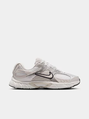 Nike Junior Grade-School V5 RNR Grey/Beige Sneakers 