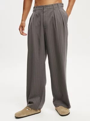 Men's Cotton On charcoal Super Baggy Pleated Pants