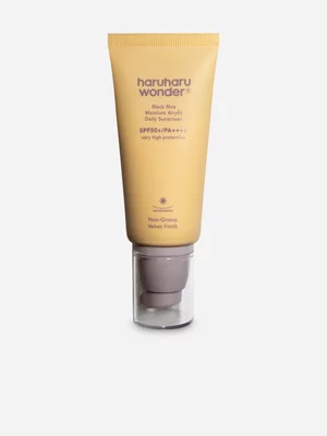Haruharu Wonder Black Rice Moisture Airyfit Daily Sunscreen SPF50+/PA++++