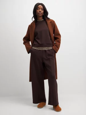 Exact Women's Dark Brown Boxy Crop Sweat Top