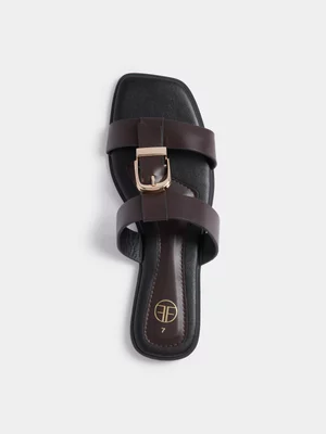 Buckle Detail Slip On Sandals