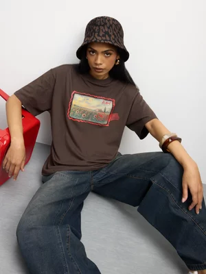 Redbat Women's Postcard Graphic Brown T-Shirt