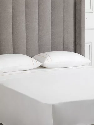 Guest House Duo Flat Sheet 400 Thread Count White & Stone
