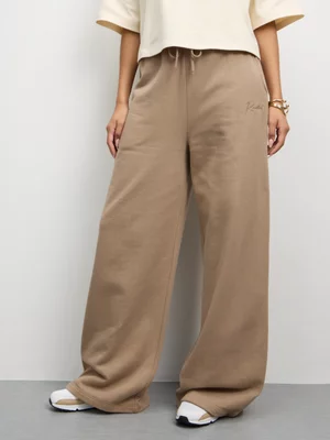 Redbat Classics Women's Wideleg Beige Pants