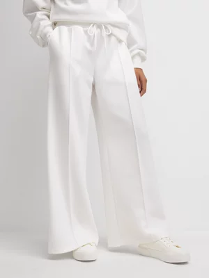 Jet Women's Milk Luxe Wide Leg Jogger Pants