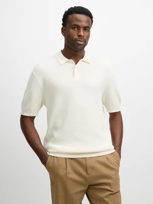 Exact Men's White Textured Knit Golfer