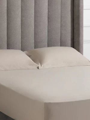 Sheraton Textiles Cotton Percale 200 Thread Count Fitted Sheet Biscuit