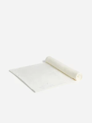 Jet Home Milk Super Soft Blanket