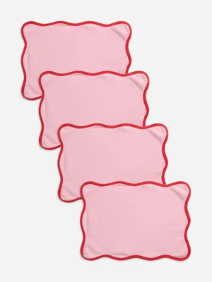 Canvas Studios Scalloped Placemat 4 pack