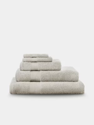 Volpes Luxury Nude Towel