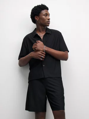 The FIX Men's Black Textured Shorts