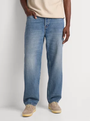 Fabiani Men's Blue Medium Wash Relaxed Straight Leg Denim Jeans